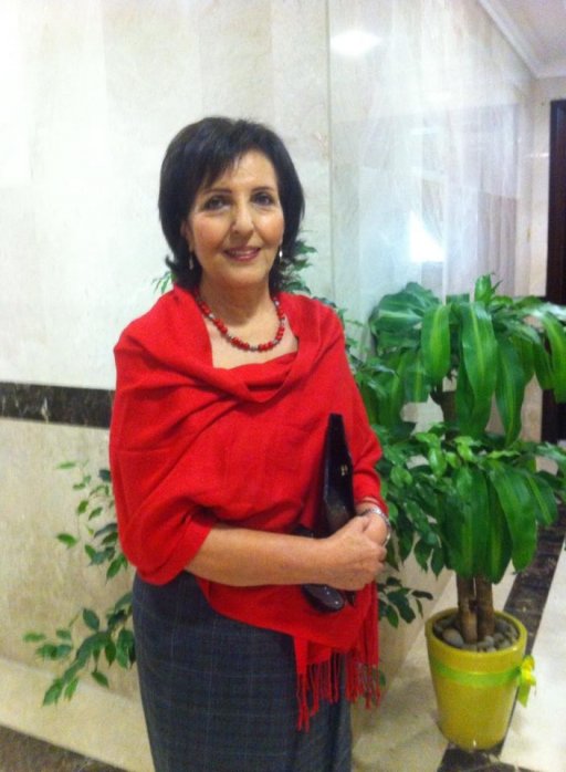 منى عيسى حدادين